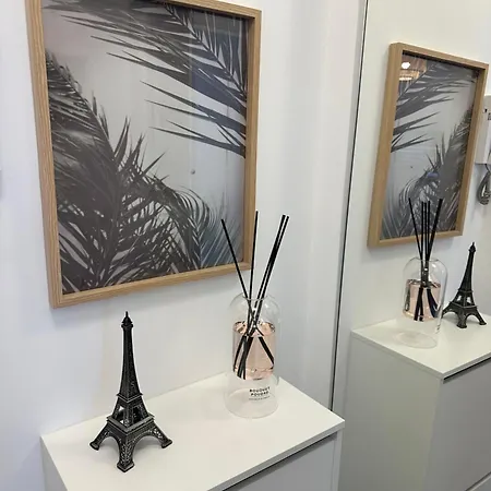 Apartment Paris-alesia Super 2 Pieces De 39m2 - Tres Cosy Pour 1 - 5 Personnes Totalement Refait A Neuf -entire Luxurious And Warm -paris Alesia 14eme - Proche Aeroport Paris-orly - Parc Des Expositions Porte De Versailles Free Wifi Gratu Paris