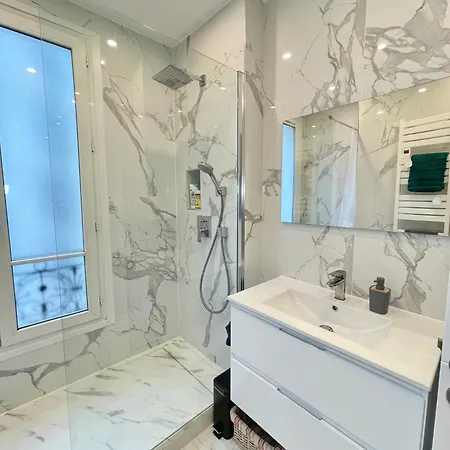 Paris-alesia Super 2 Pieces De 39m2 - Tres Cosy Pour 1 - 5 Personnes Totalement Refait A Neuf -entire Luxurious And Warm -paris Alesia 14eme - Proche Aeroport Paris-orly - Parc Des Expositions Porte De Versailles Free Wifi Gratu Lejlighed
